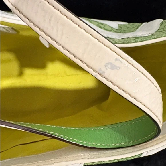 Coach Vintage Large Gallery Zebra Tote - Picture 9 of 13